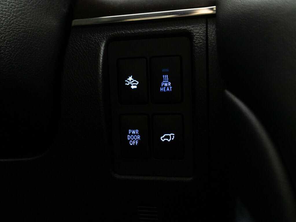 Купить Toyota Land Cruiser, 2016, 129 278 км, фото №19