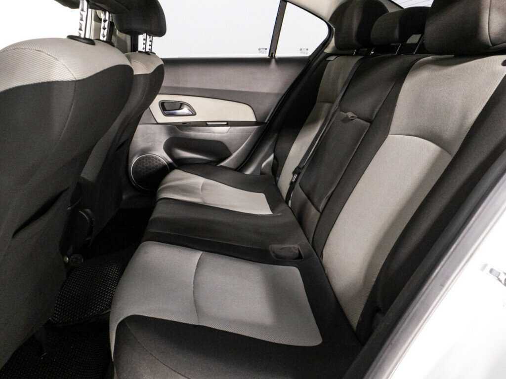 Купить Chevrolet Cruze, 2012, 203 513 км, фото №10
