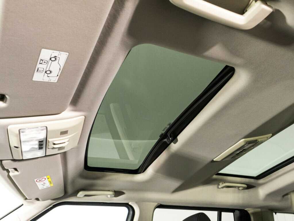 Купить Land Rover Discovery, 2016, 222 649 км, фото №24