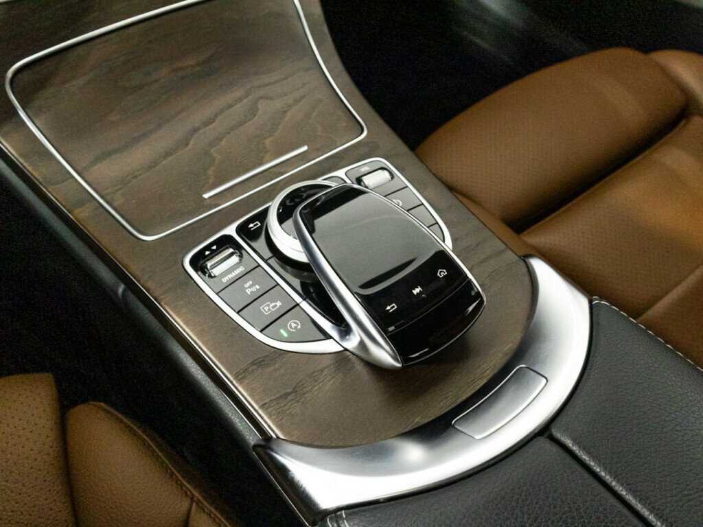 Купить Mercedes-Benz C-Класс 180, 2019, 50 497 км, фото №17