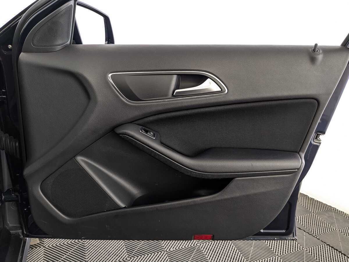 Купить Mercedes-Benz GLA 200, 2018, 319 659 км, фото №25
