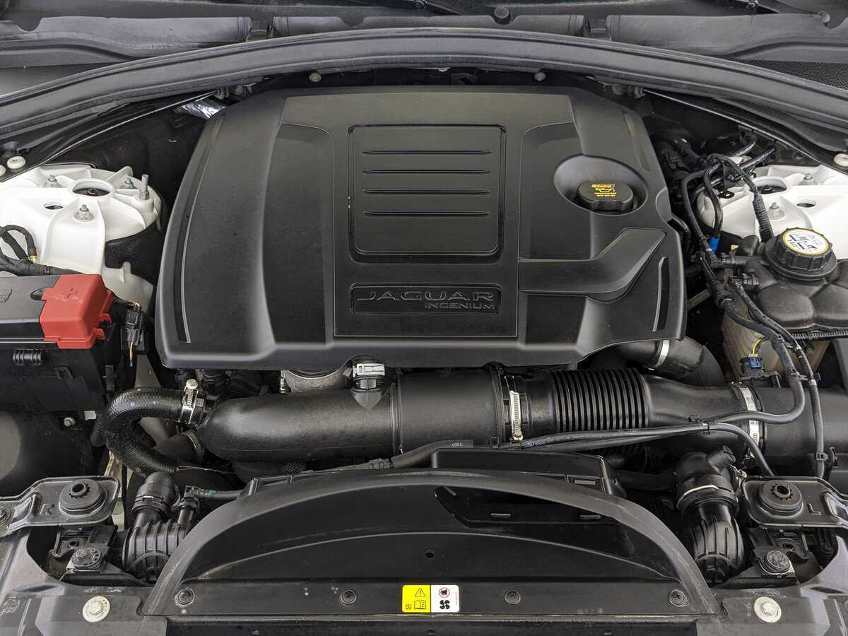 Купить Jaguar F-Pace, 2018, 142 217 км, фото №9