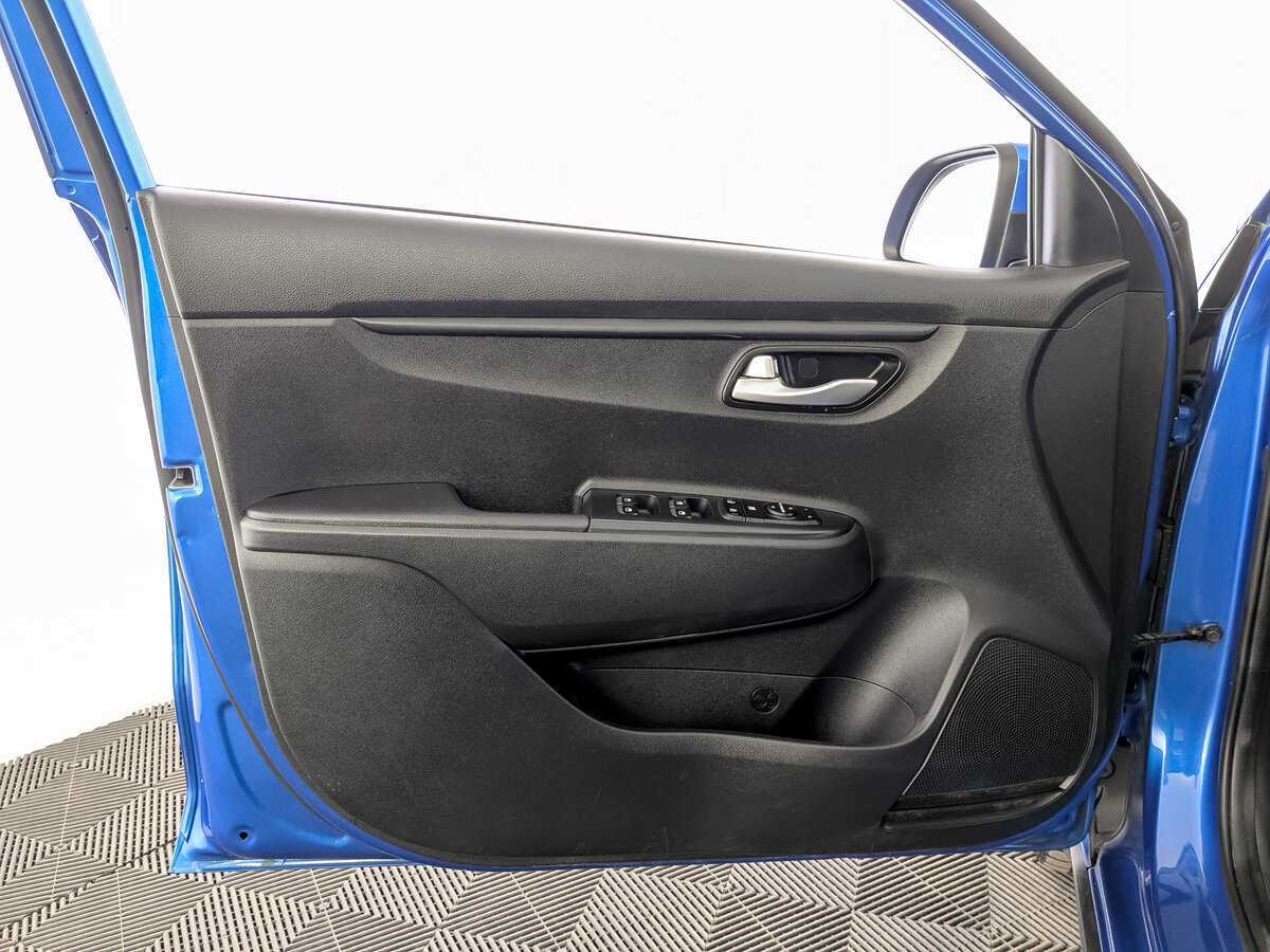 Купить Kia Rio X-Line, 2020, 149 507 км, фото №18