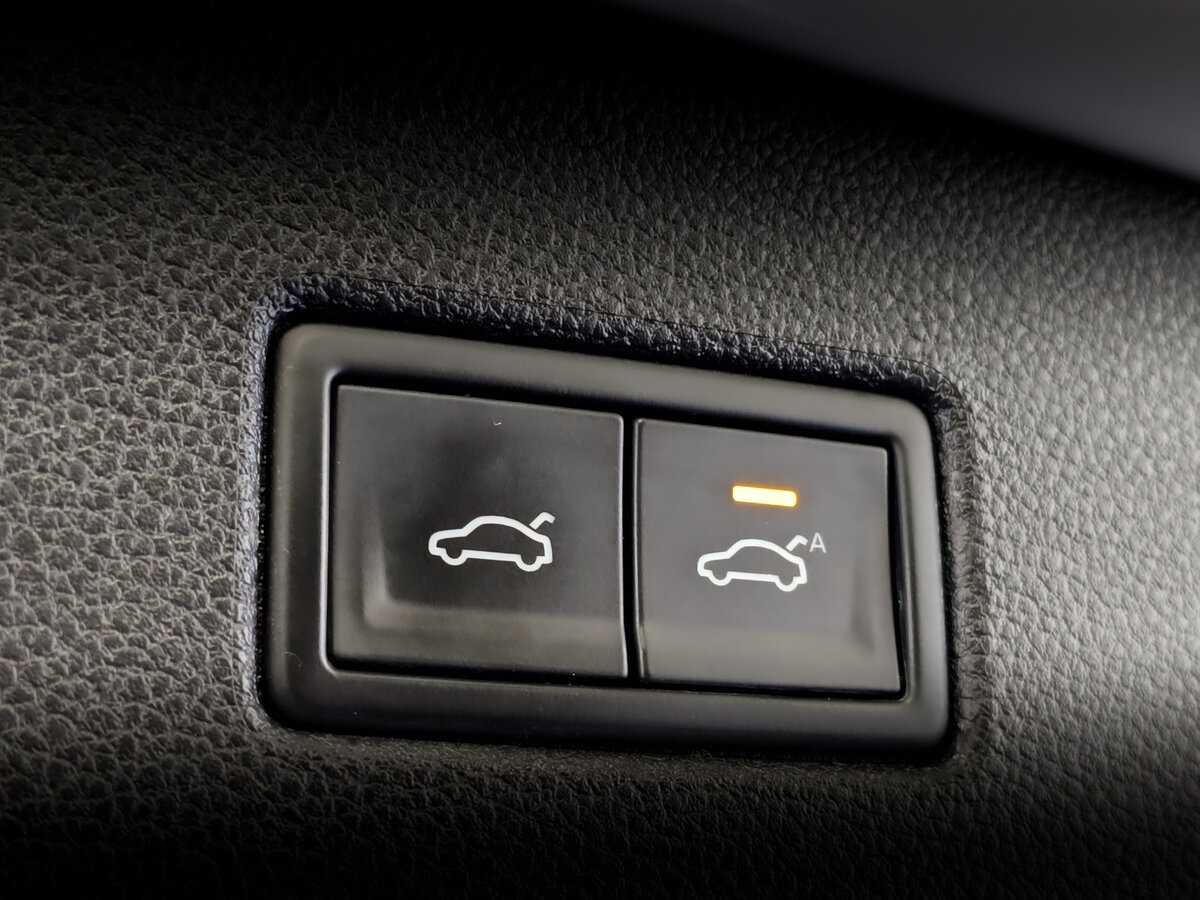 Купить Volkswagen Tiguan, 2021, 110 791 км, фото №24