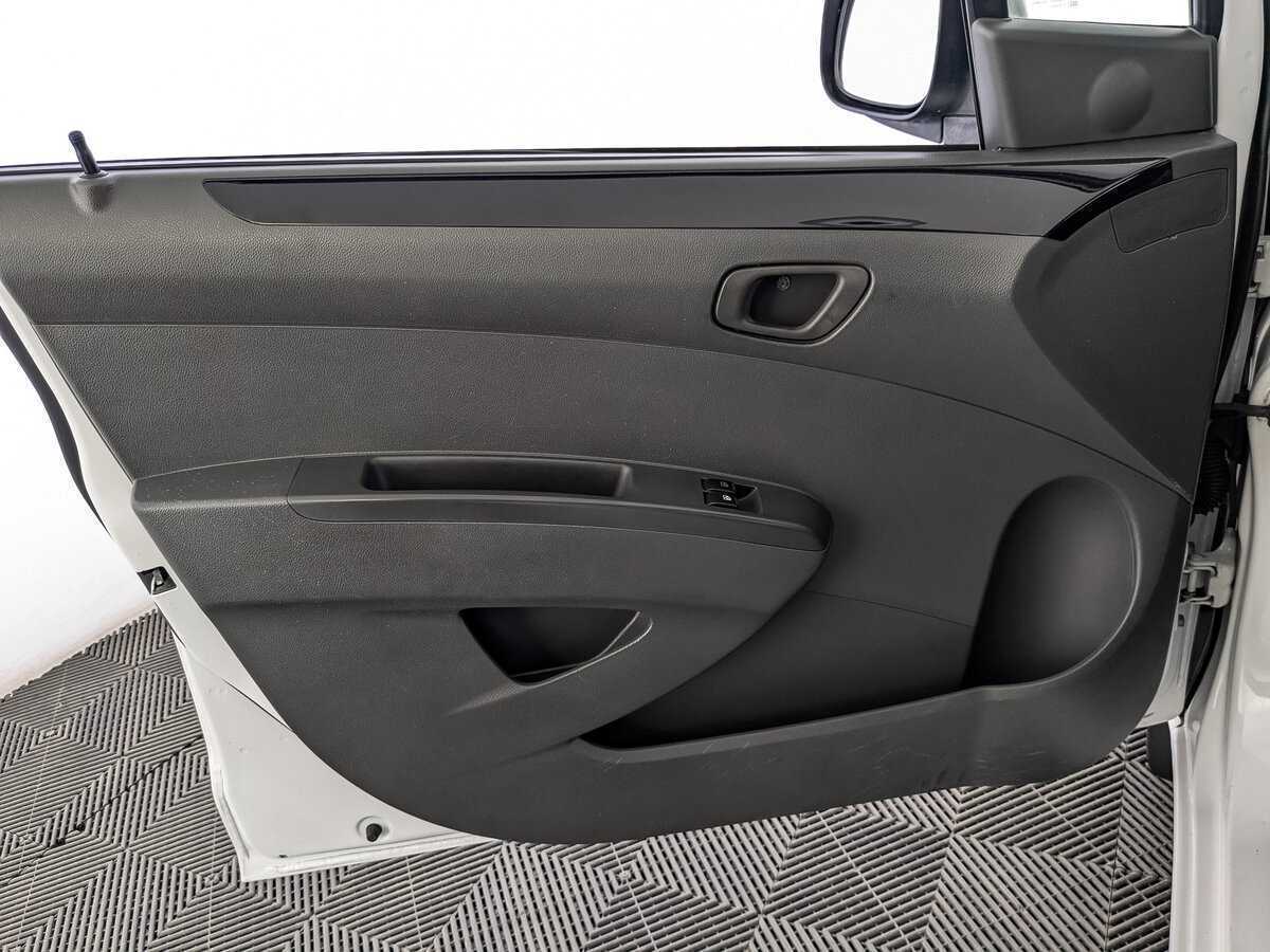 Купить Chevrolet Spark, 2011, 82 880 км, фото №19