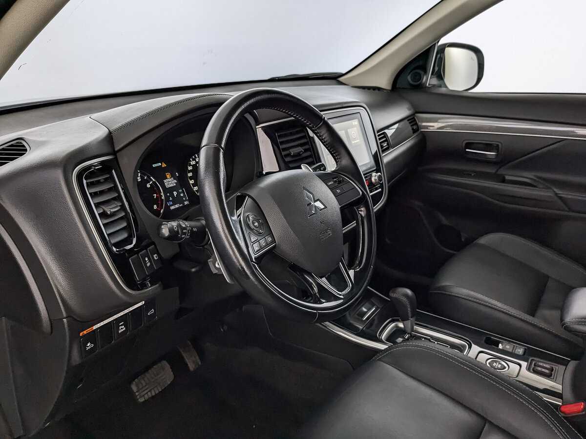 Купить Mitsubishi Outlander, 2021, 86 500 км, фото №13