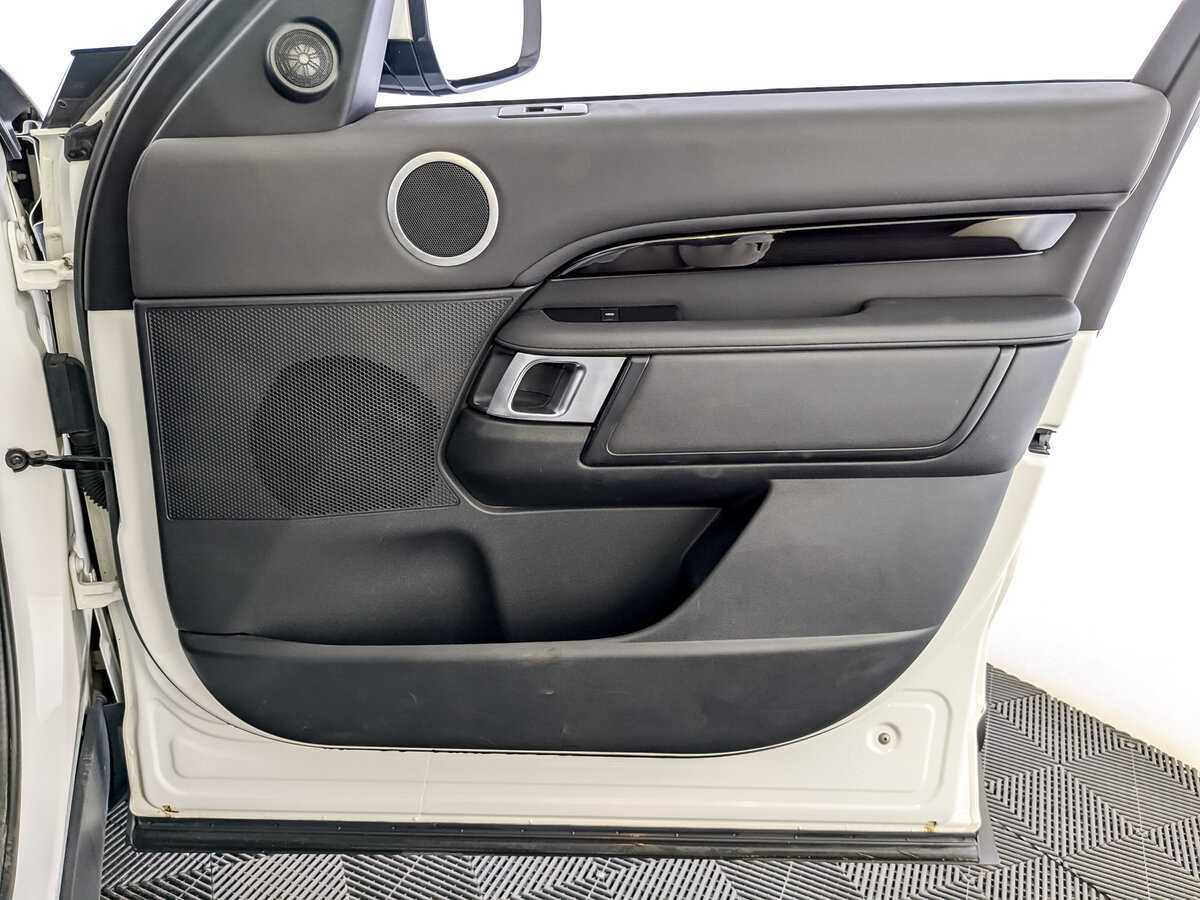 Купить Land Rover Discovery, 2019, 237 061 км, фото №25