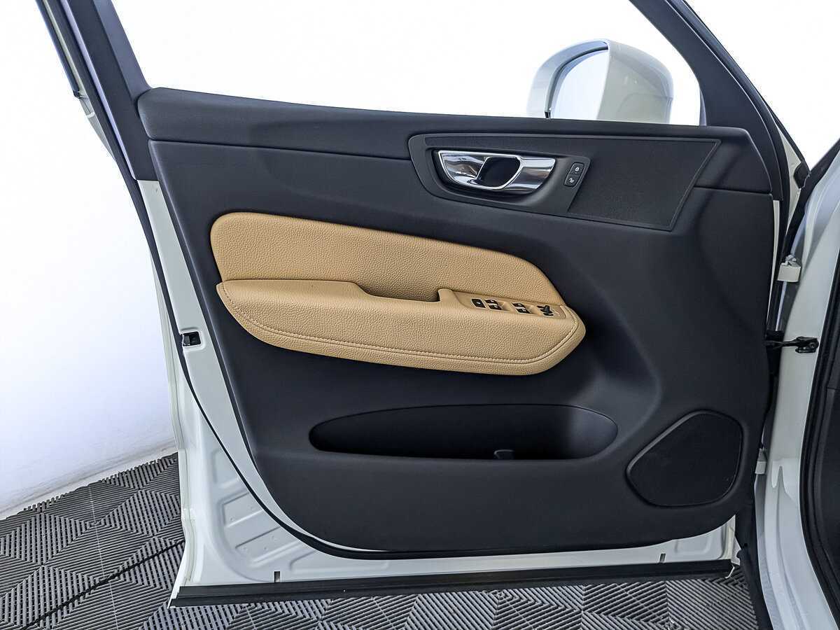 Купить Volvo XC60, 2019, 94 509 км, фото №19