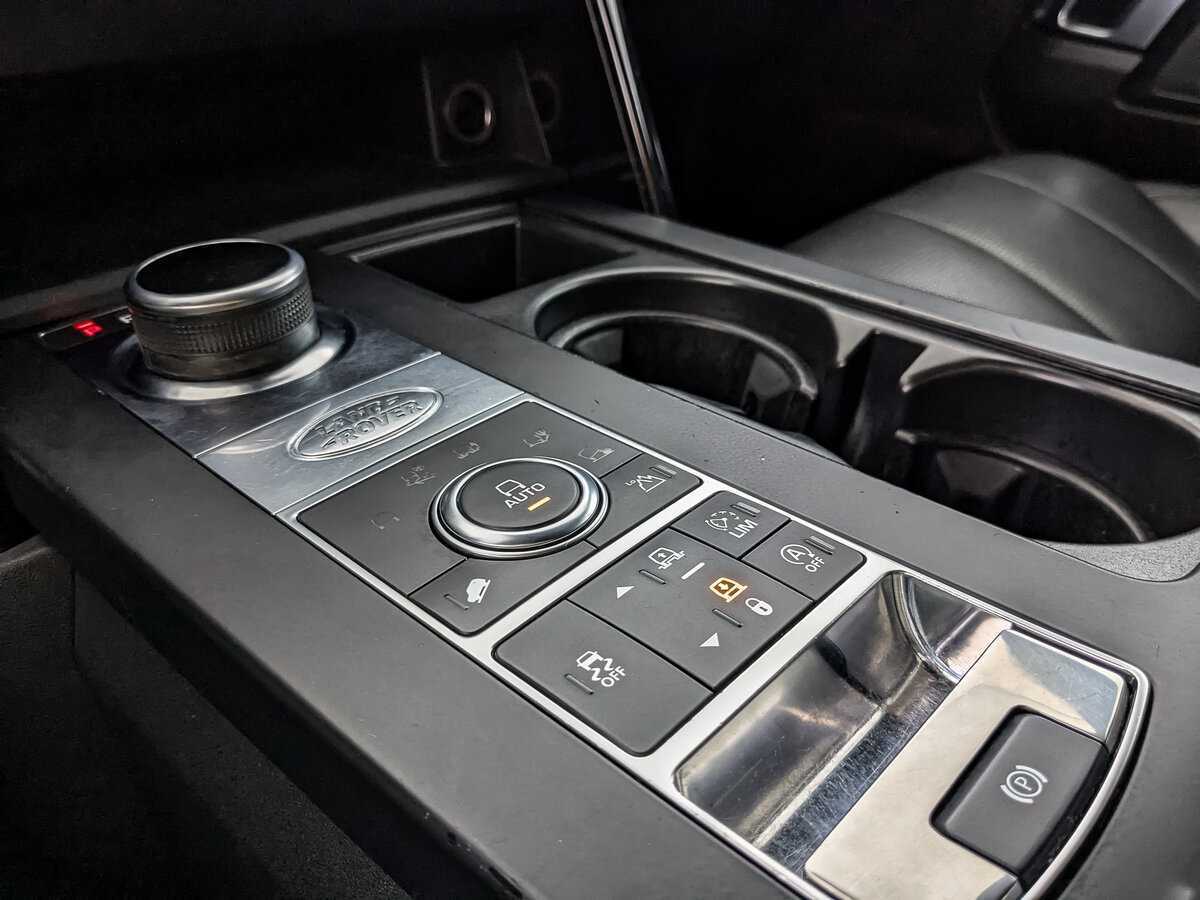 Купить Land Rover Discovery, 2017, 179 686 км, фото №26
