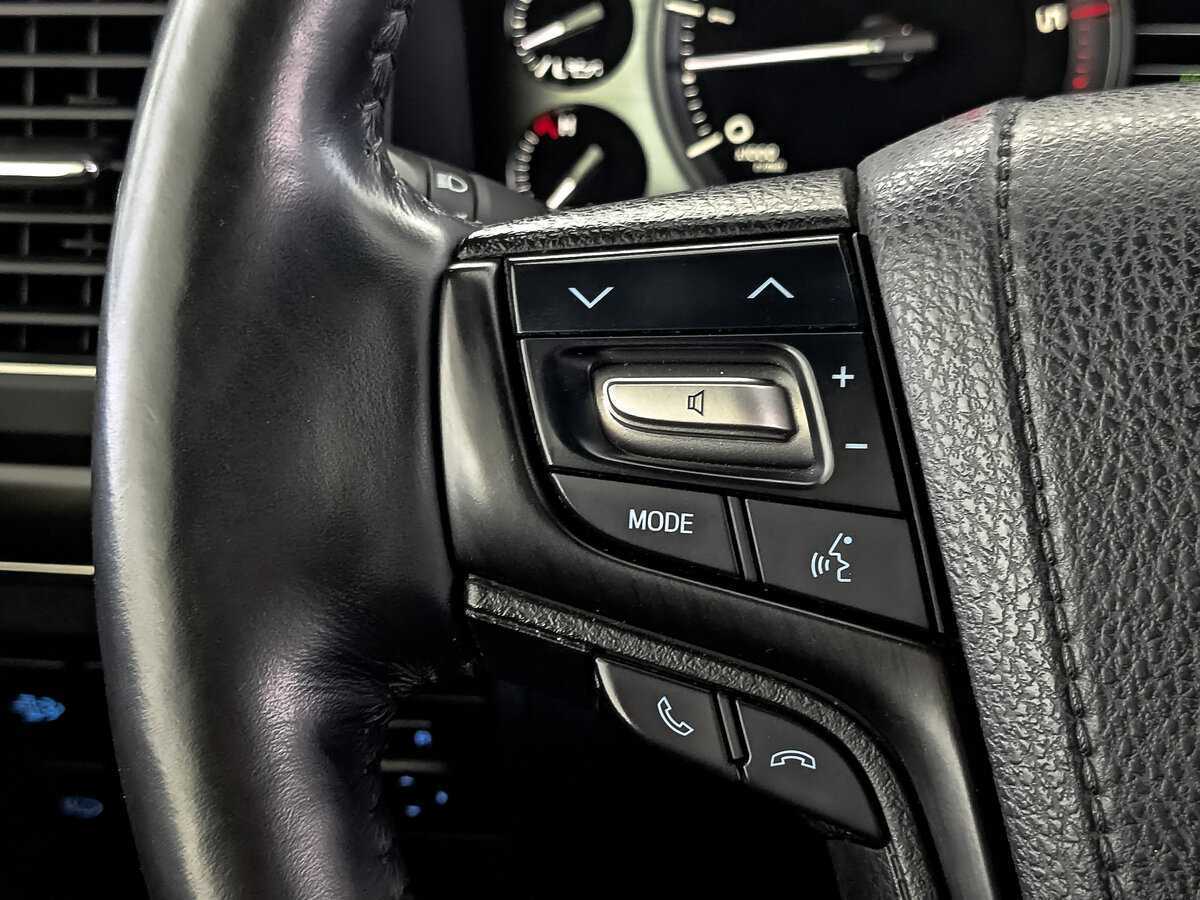 Купить Toyota Land Cruiser, 2019, 122 552 км, фото №28