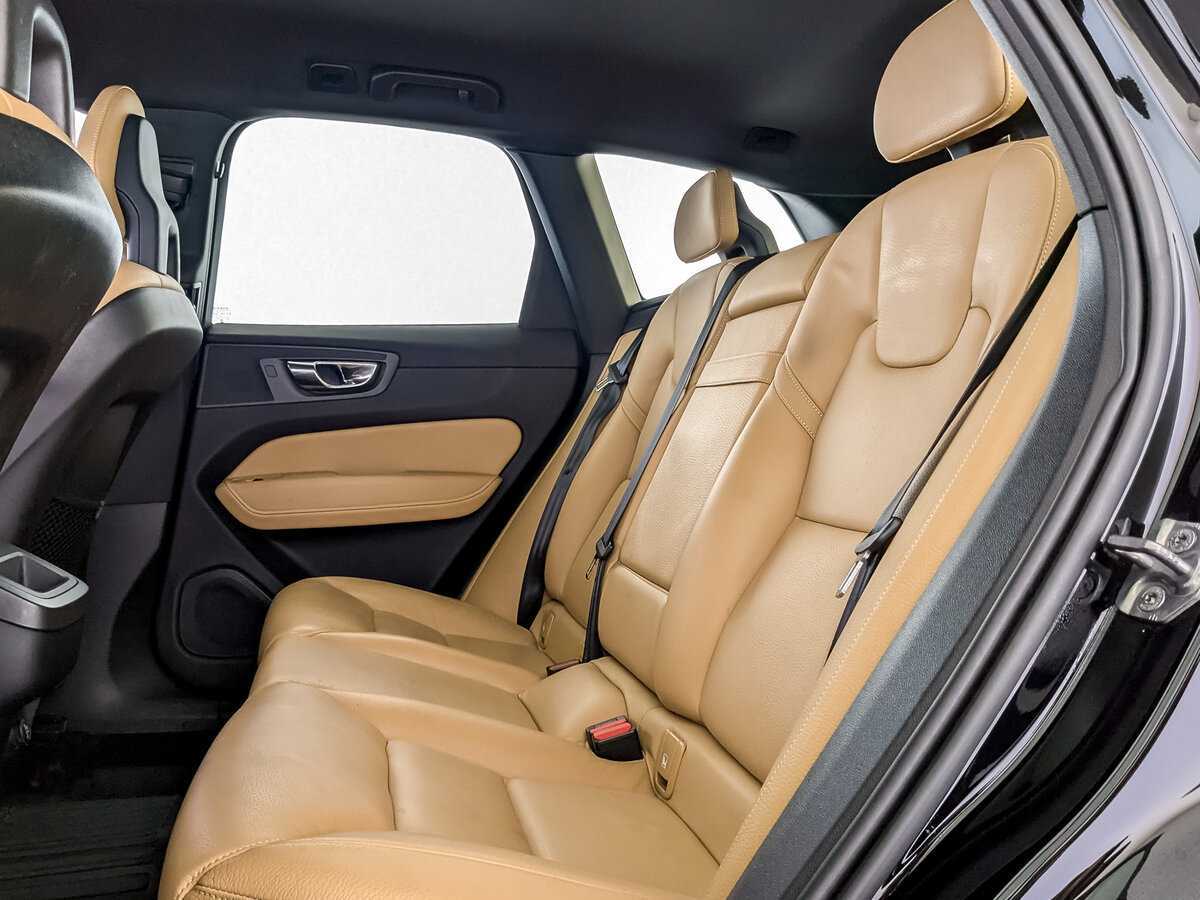 Купить Volvo XC60, 2018, 120 132 км, фото №12