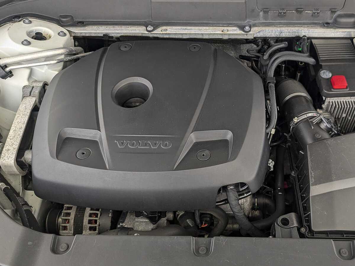 Купить Volvo XC60, 2018, 145 144 км, фото №9