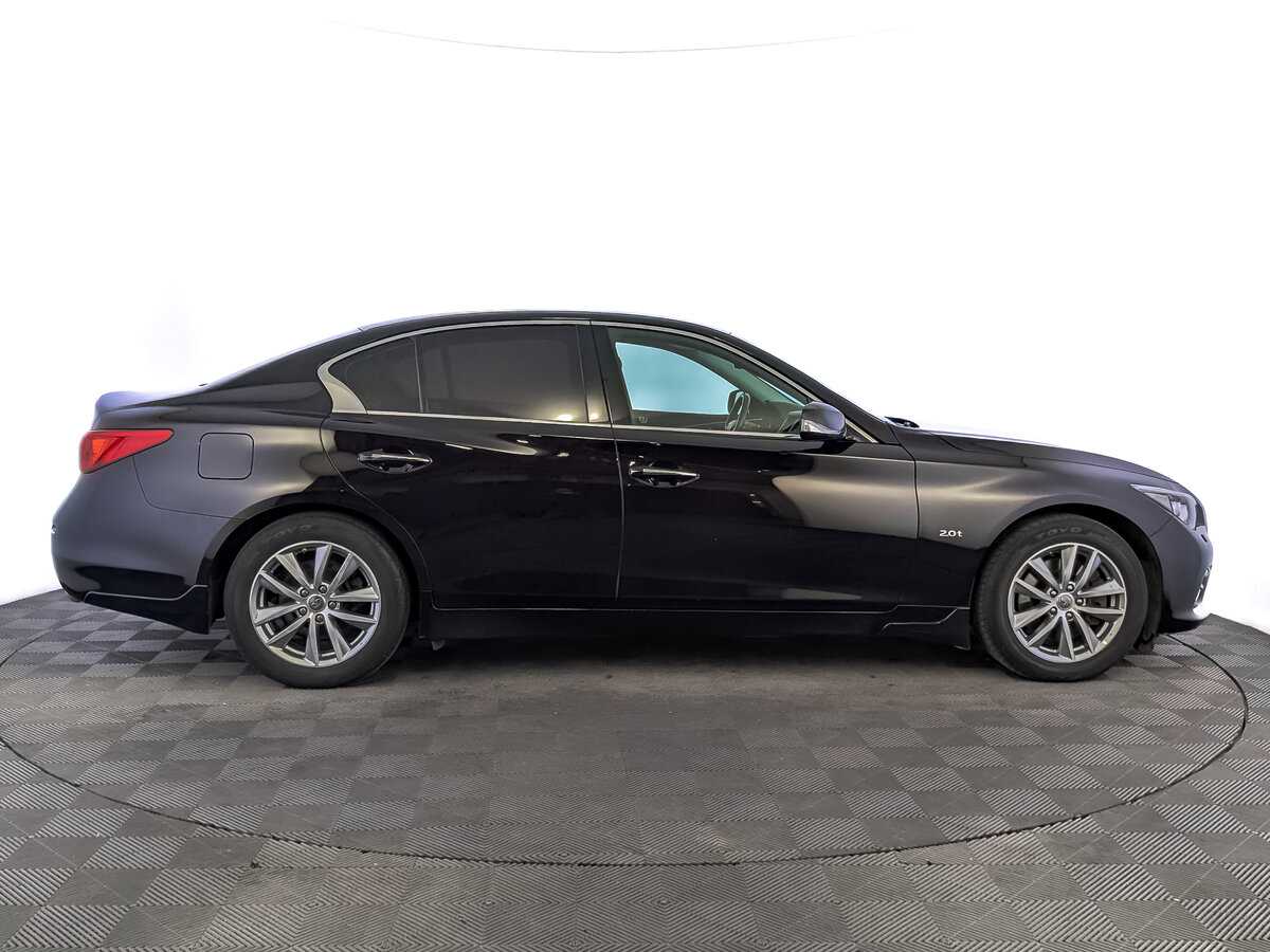 Купить Infiniti Q50, 2016, 129 887 км, фото №4