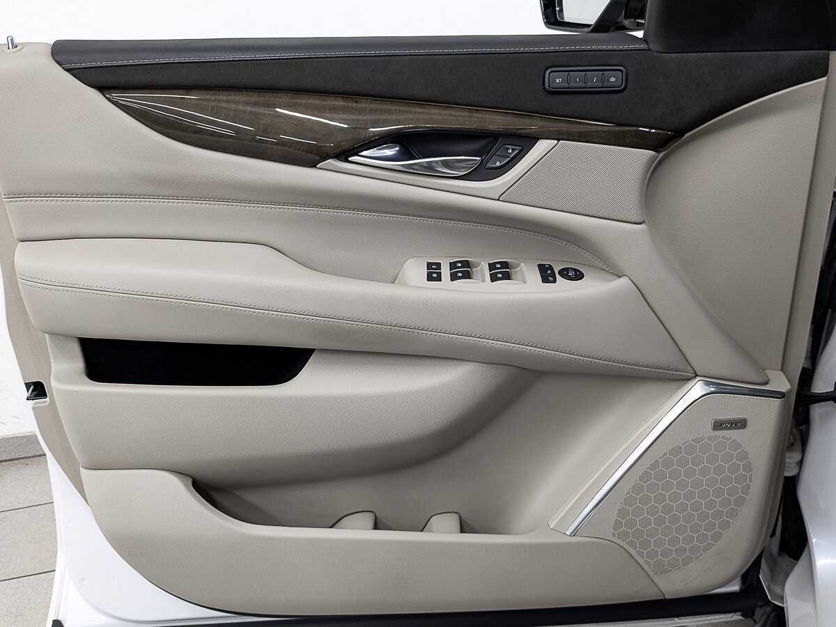 Купить Cadillac Escalade, 2019, 77 280 км, фото №19