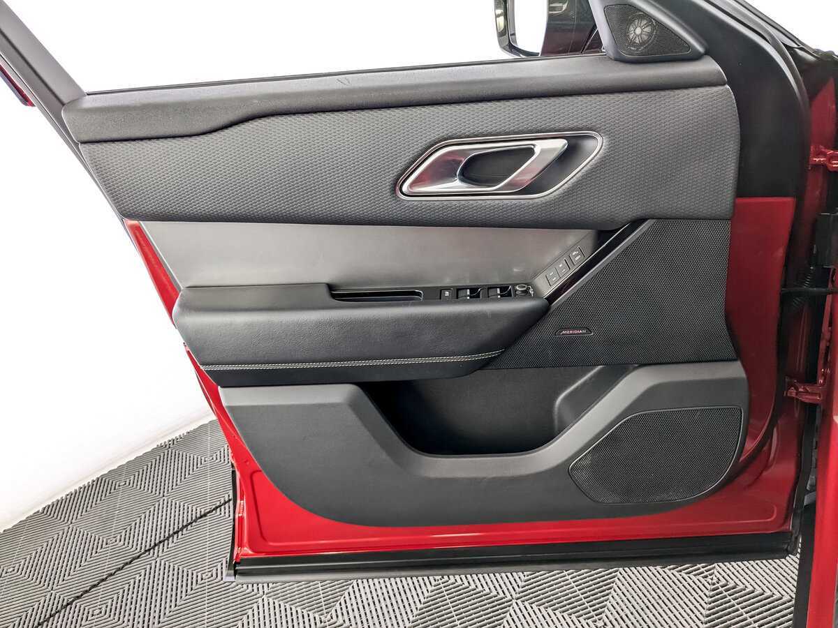 Купить Land Rover Range Rover Velar, 2018, 116 000 км, фото №19