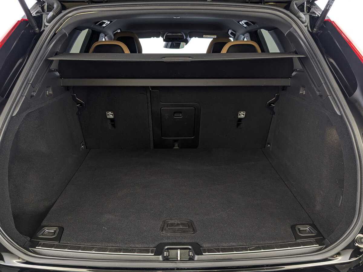 Купить Volvo XC60, 2018, 98 142 км, фото №10