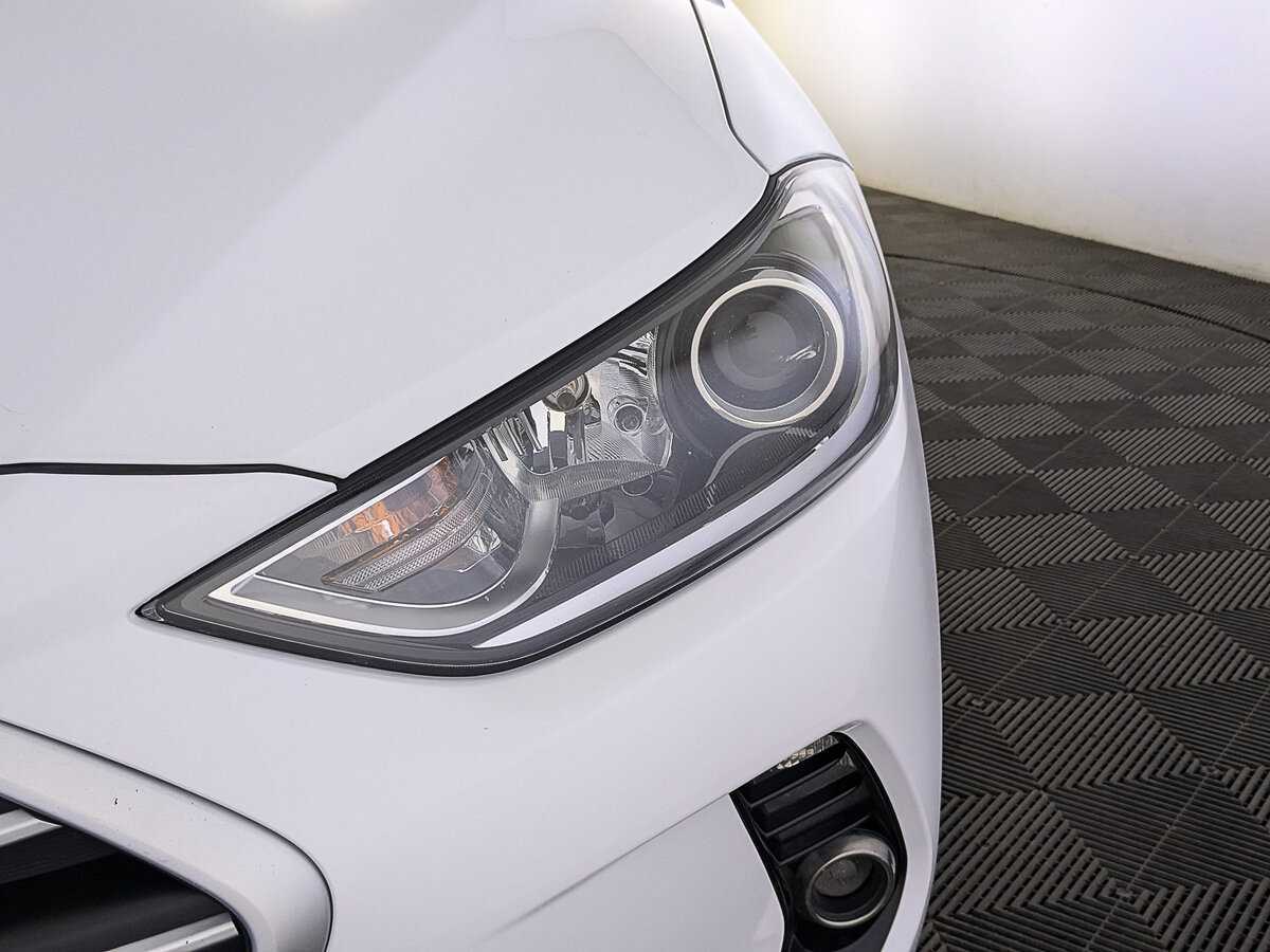 Купить Hyundai Elantra, 2018, 97 532 км, фото №11