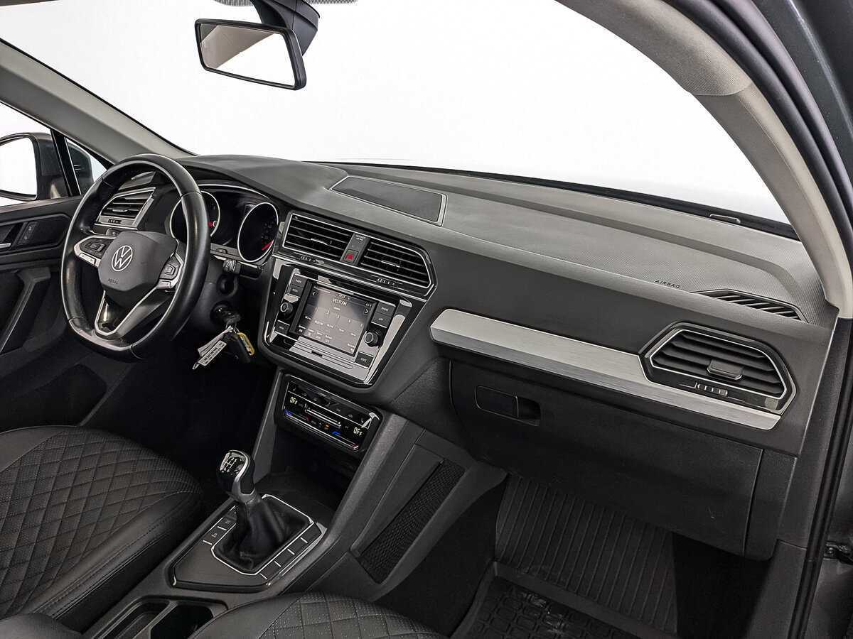 Купить Volkswagen Tiguan, 2021, 157 879 км, фото №11