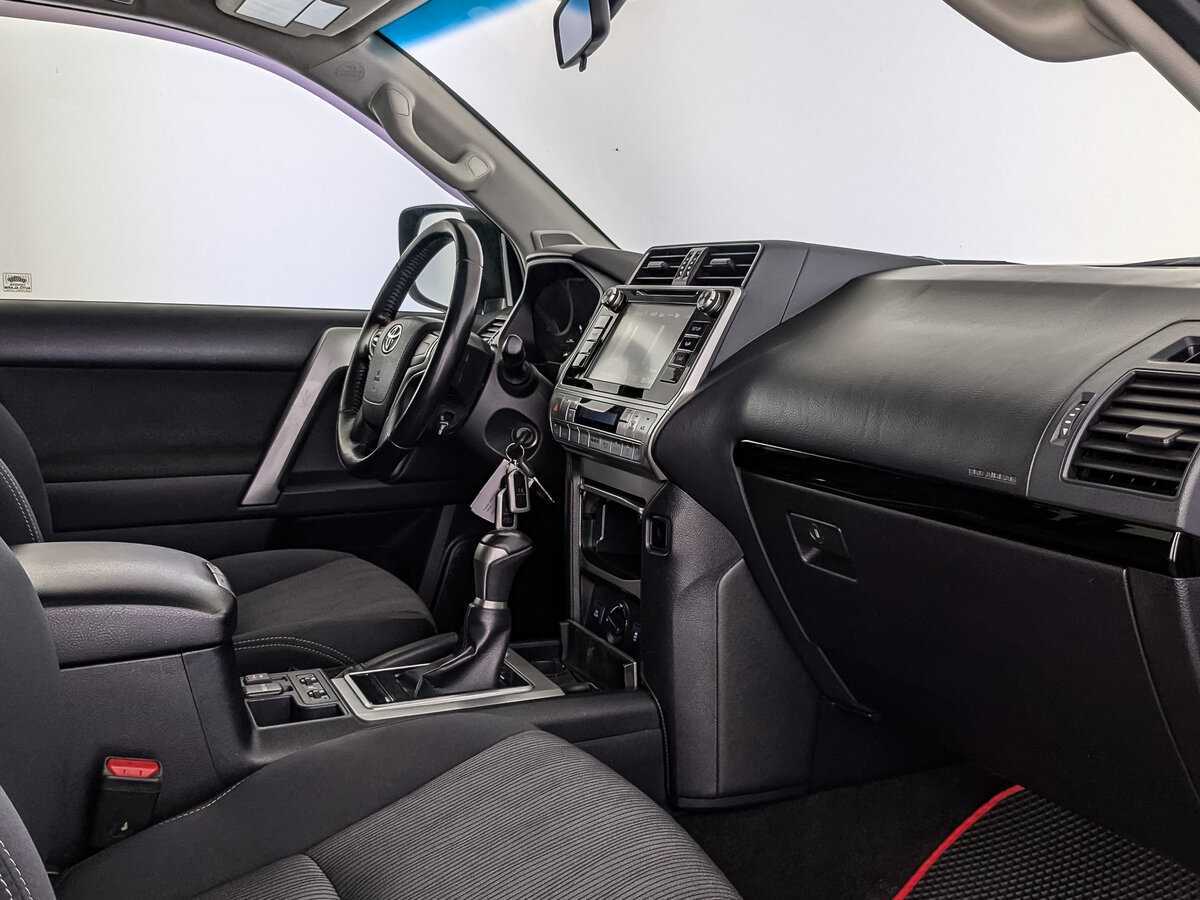 Купить Toyota Land Cruiser Prado, 2020, 122 423 км, фото №13