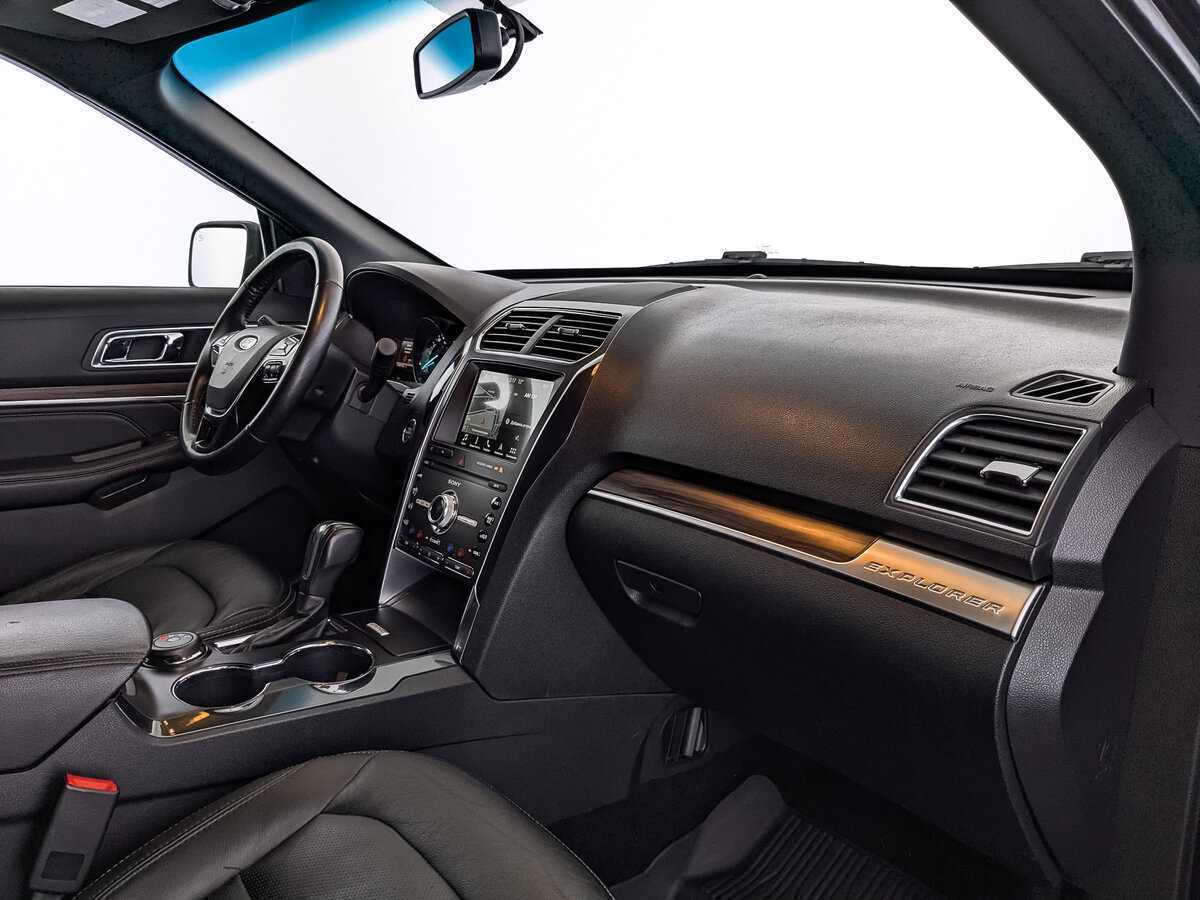 Купить Ford Explorer, 2018, 122 000 км, фото №12