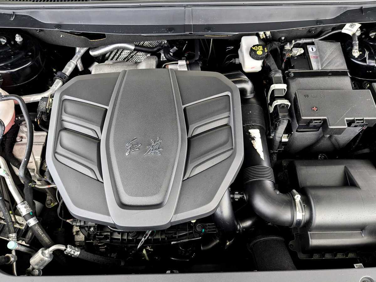 Купить Hongqi HS5, 2023, 25 944 км, фото №8