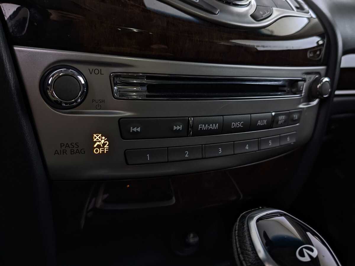 Купить Infiniti QX60, 2018, 105 000 км, фото №25