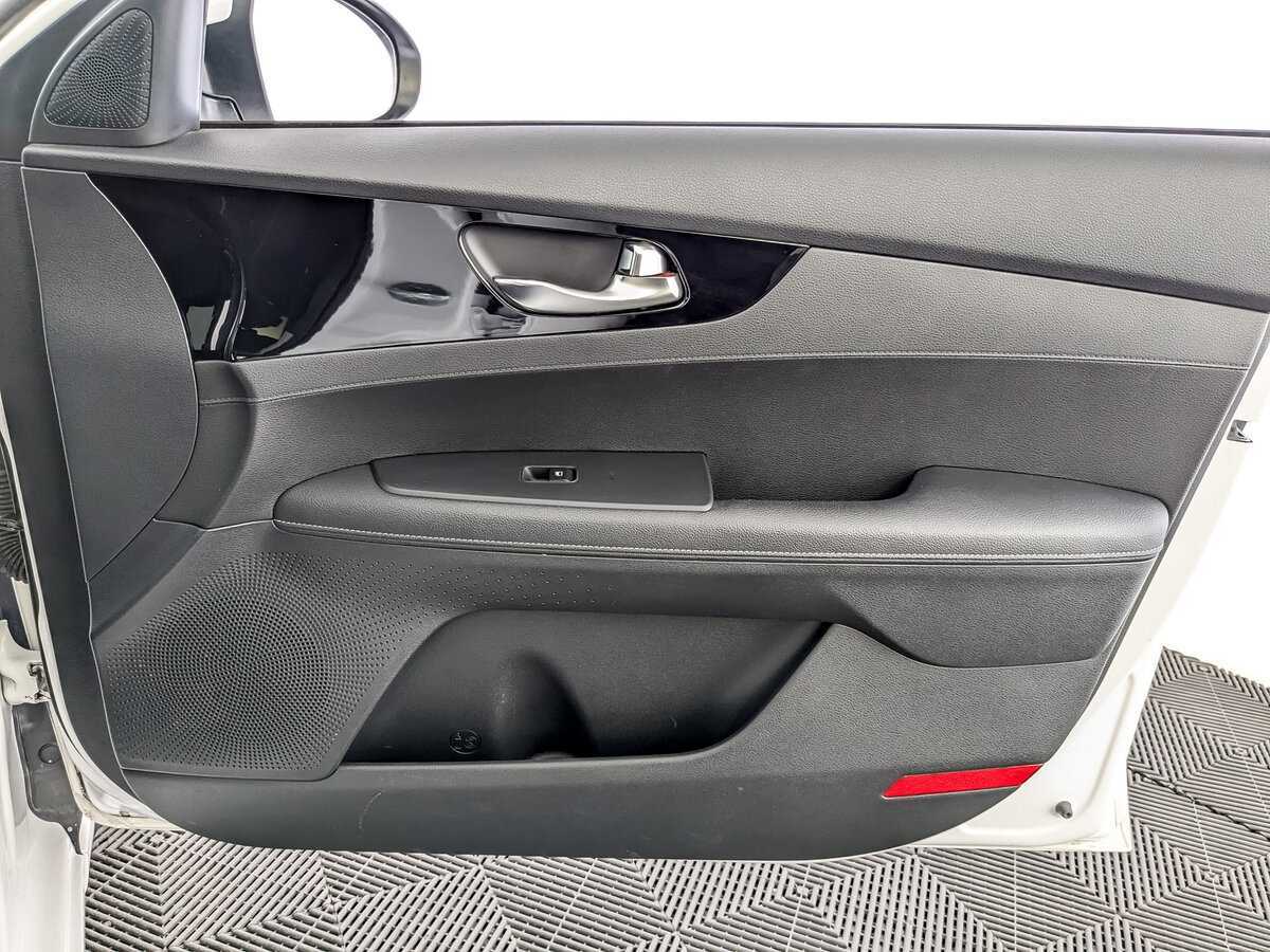 Купить Kia Cerato, 2021, 45 100 км, фото №24