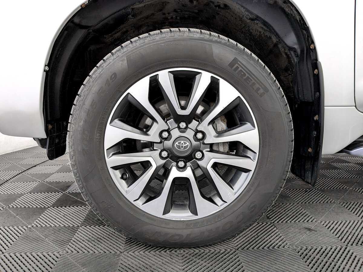 Купить Toyota Land Cruiser Prado, 2022, 68 299 км, фото №18