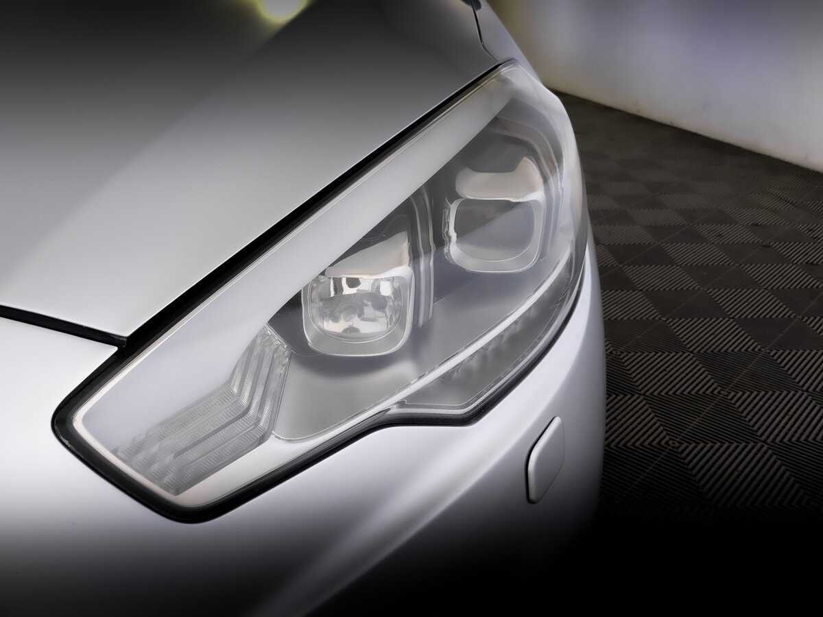 Купить Kia Quoris, 2013, 189 672 км, фото №17