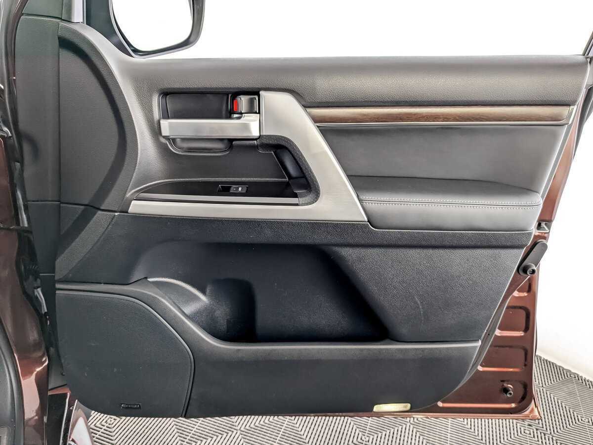 Купить Toyota Land Cruiser, 2018, 98 981 км, фото №25