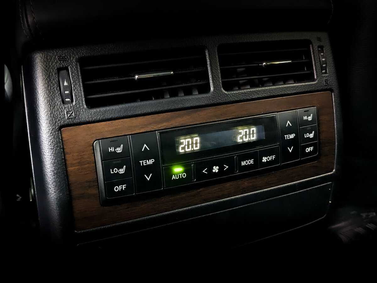 Купить Toyota Land Cruiser, 2018, 98 981 км, фото №27