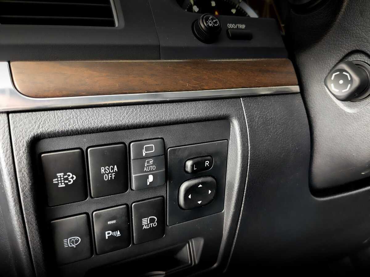 Купить Toyota Land Cruiser, 2018, 98 981 км, фото №28