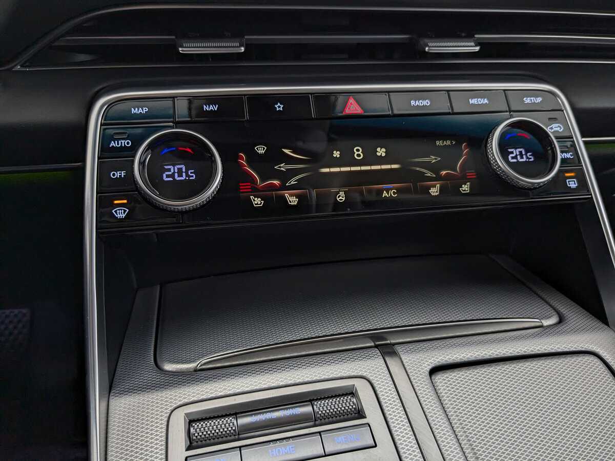 Купить Genesis GV80, 2021, 36 698 км, фото №26