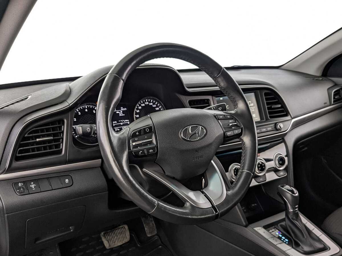 Купить Hyundai Elantra, 2019, 57 562 км, фото №13