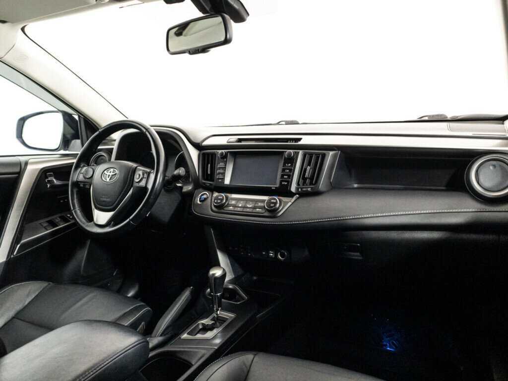 Купить Toyota RAV4, 2017, 122 563 км, фото №9