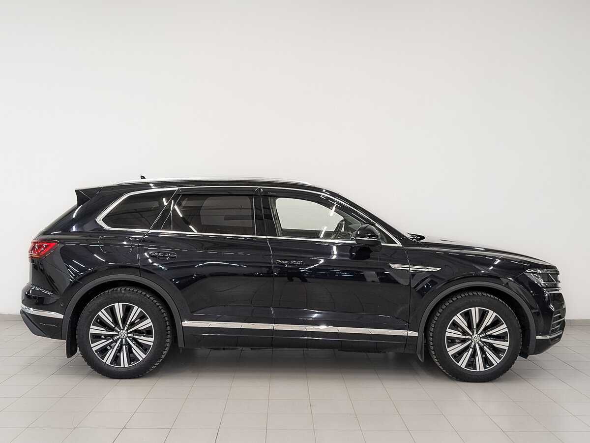 Купить Volkswagen Touareg, 2020, 97 829 км, фото №4