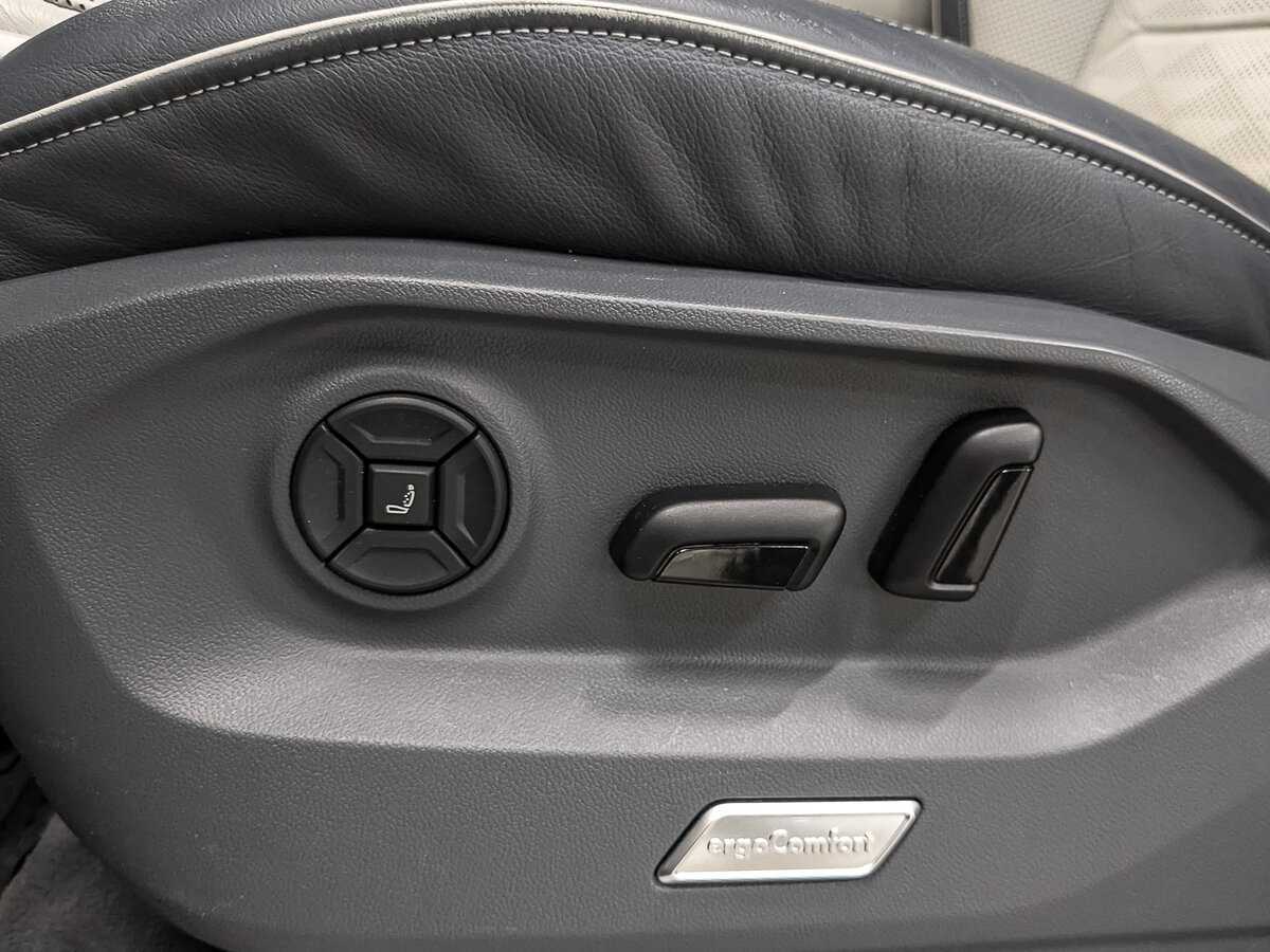 Купить Volkswagen Touareg, 2020, 97 829 км, фото №26