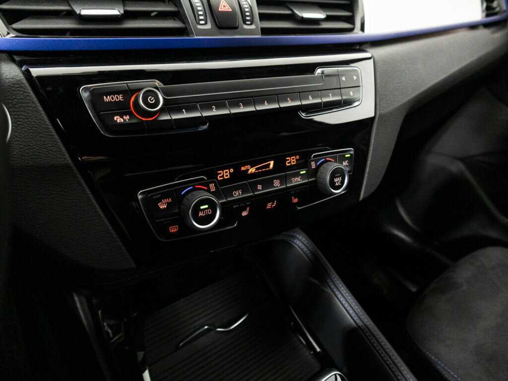 Купить BMW X1 20i xDrive, 2019, 70 933 км, фото №17