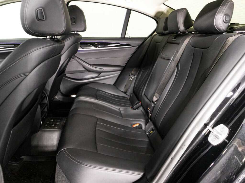 Купить BMW 5 серии 520d xDrive, 2020, 84 129 км, фото №10