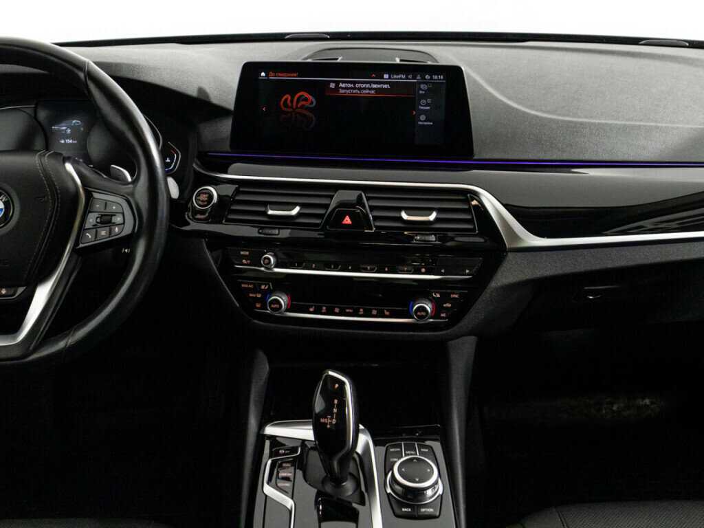 Купить BMW 5 серии 520d xDrive, 2020, 84 129 км, фото №14