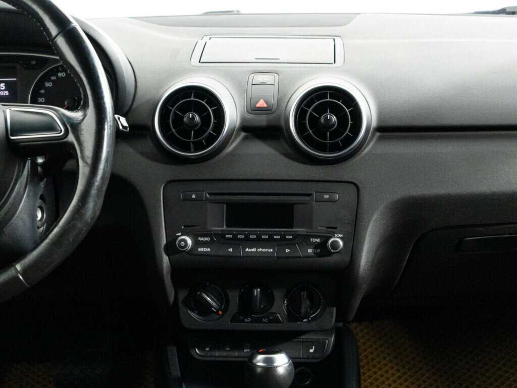 Купить Audi A1 Sportback, 2012, 140 992 км, фото №14