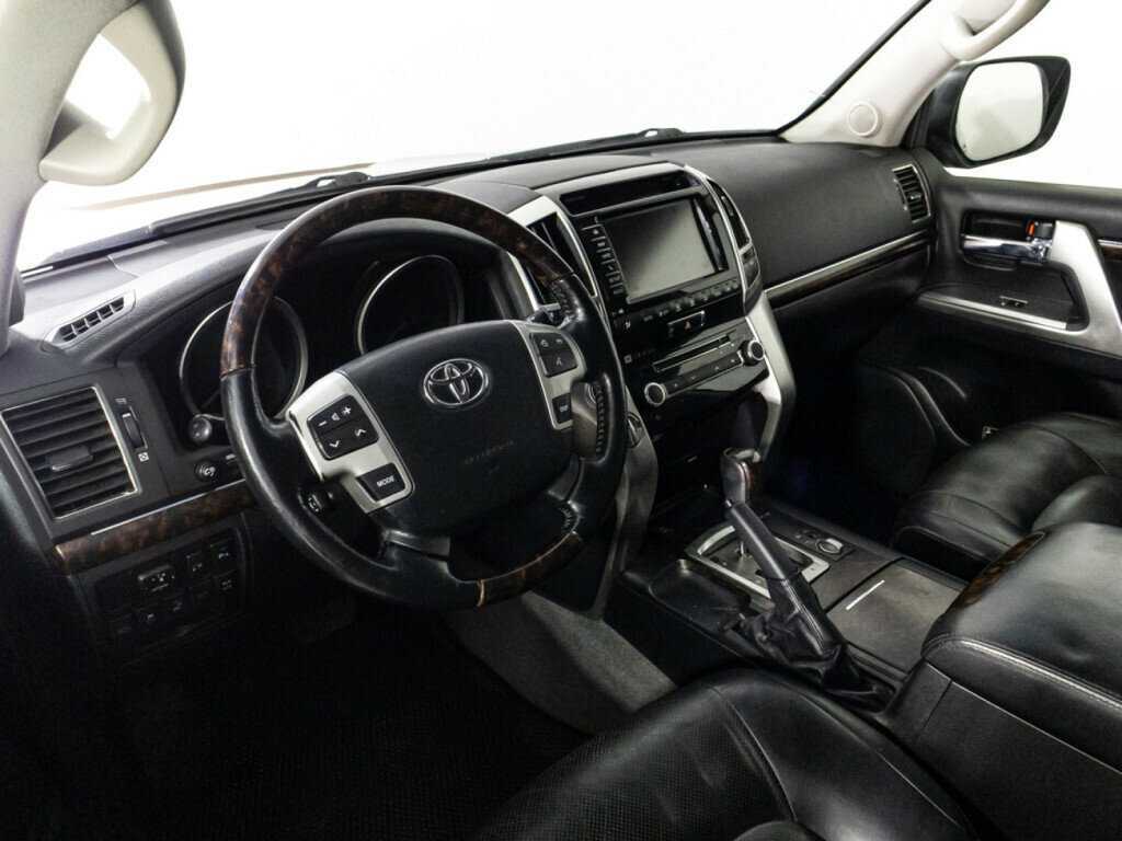 Купить Toyota Land Cruiser, 2014, 233 832 км, фото №9