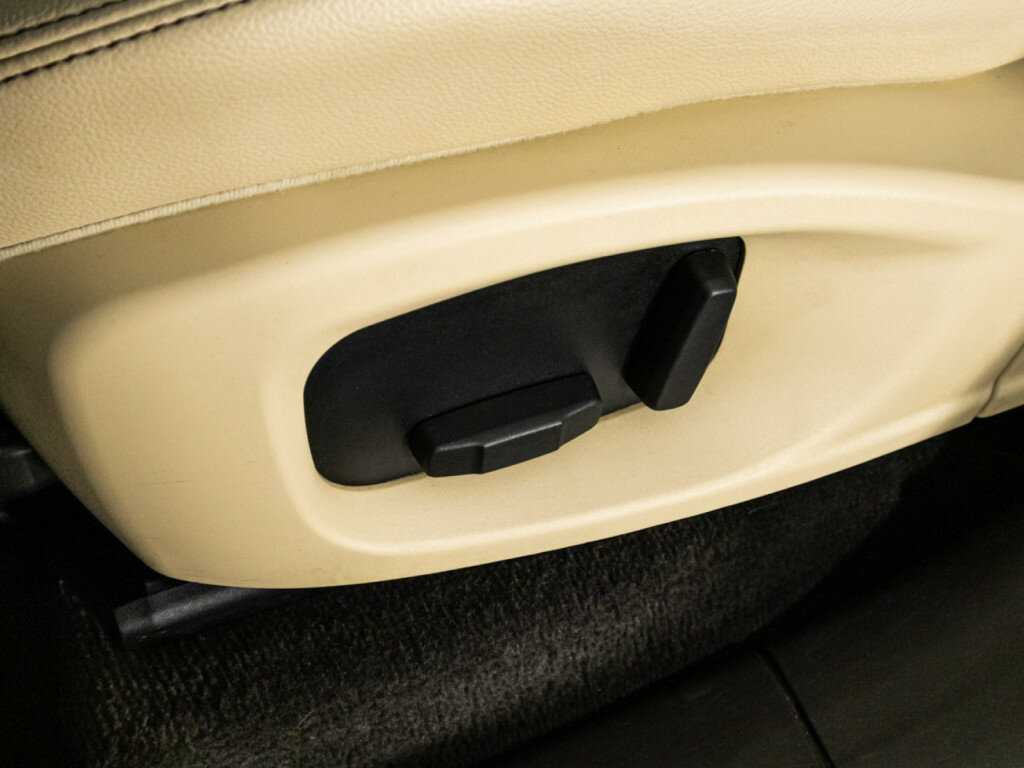 Купить Jaguar F-Pace, 2016, 108 000 км, фото №15