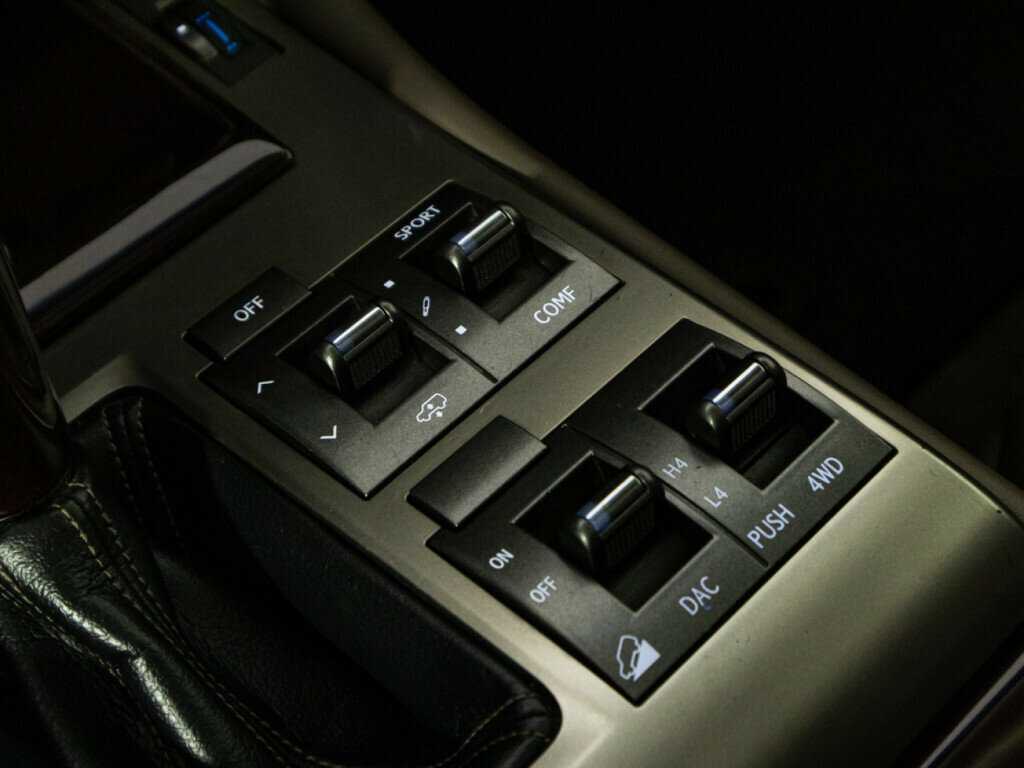 Купить Lexus GX 460, 2014, 321 509 км, фото №19