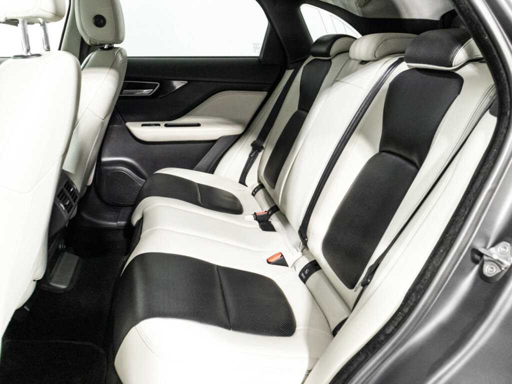Купить Jaguar F-Pace, 2016, 101 565 км, фото №10