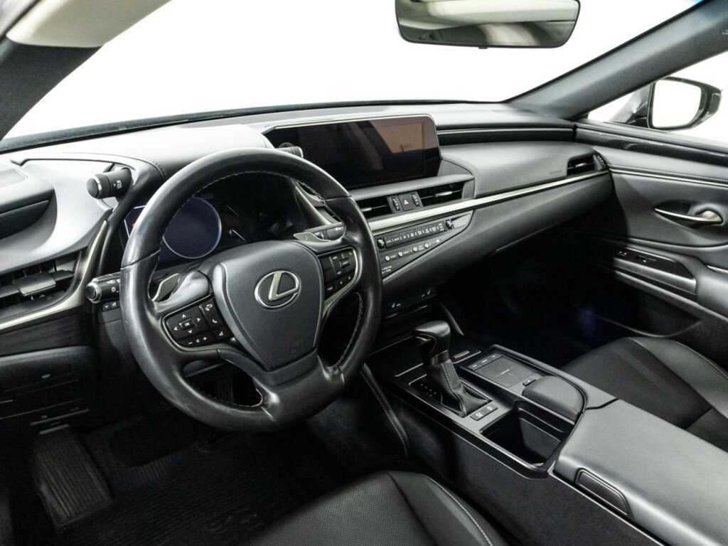 Купить Lexus ES 250, 2021, 110 944 км, фото №11