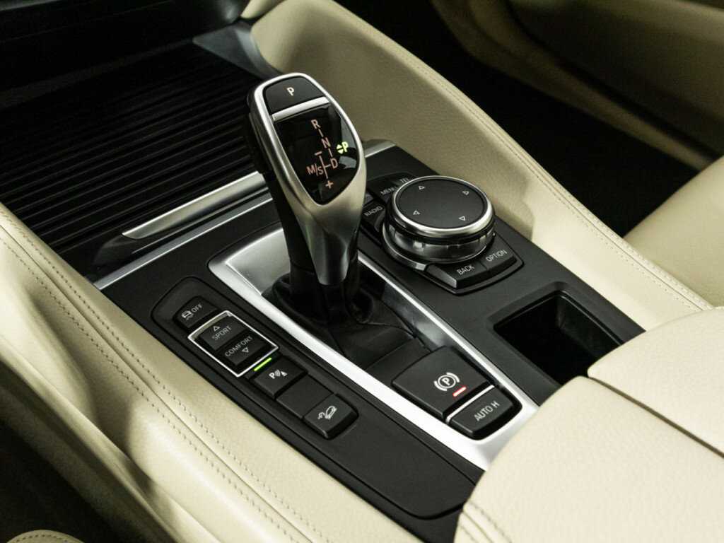 Купить BMW X6 30d, 2015, 130 090 км, фото №18