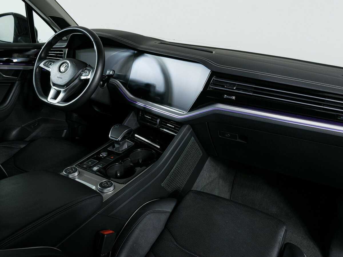 Купить Volkswagen Touareg, 2019, 157 400 км, фото №12