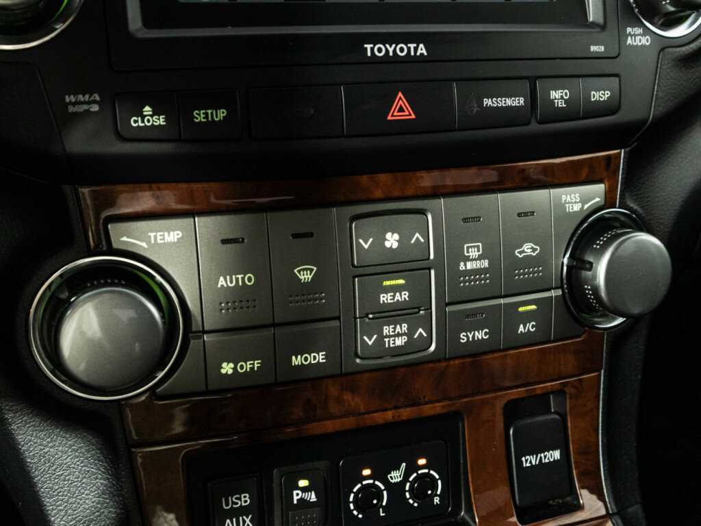 Купить Toyota Highlander, 2011, 180 560 км, фото №20