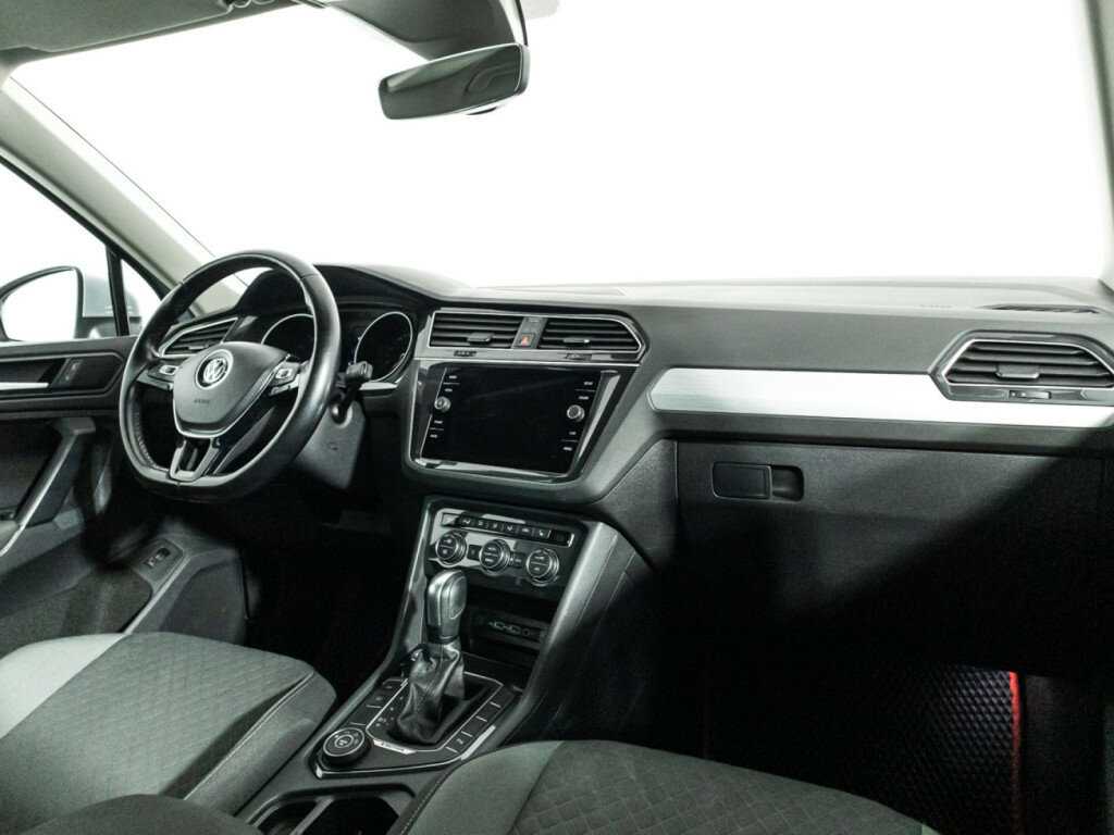 Купить Volkswagen Tiguan, 2019, 115 775 км, фото №9
